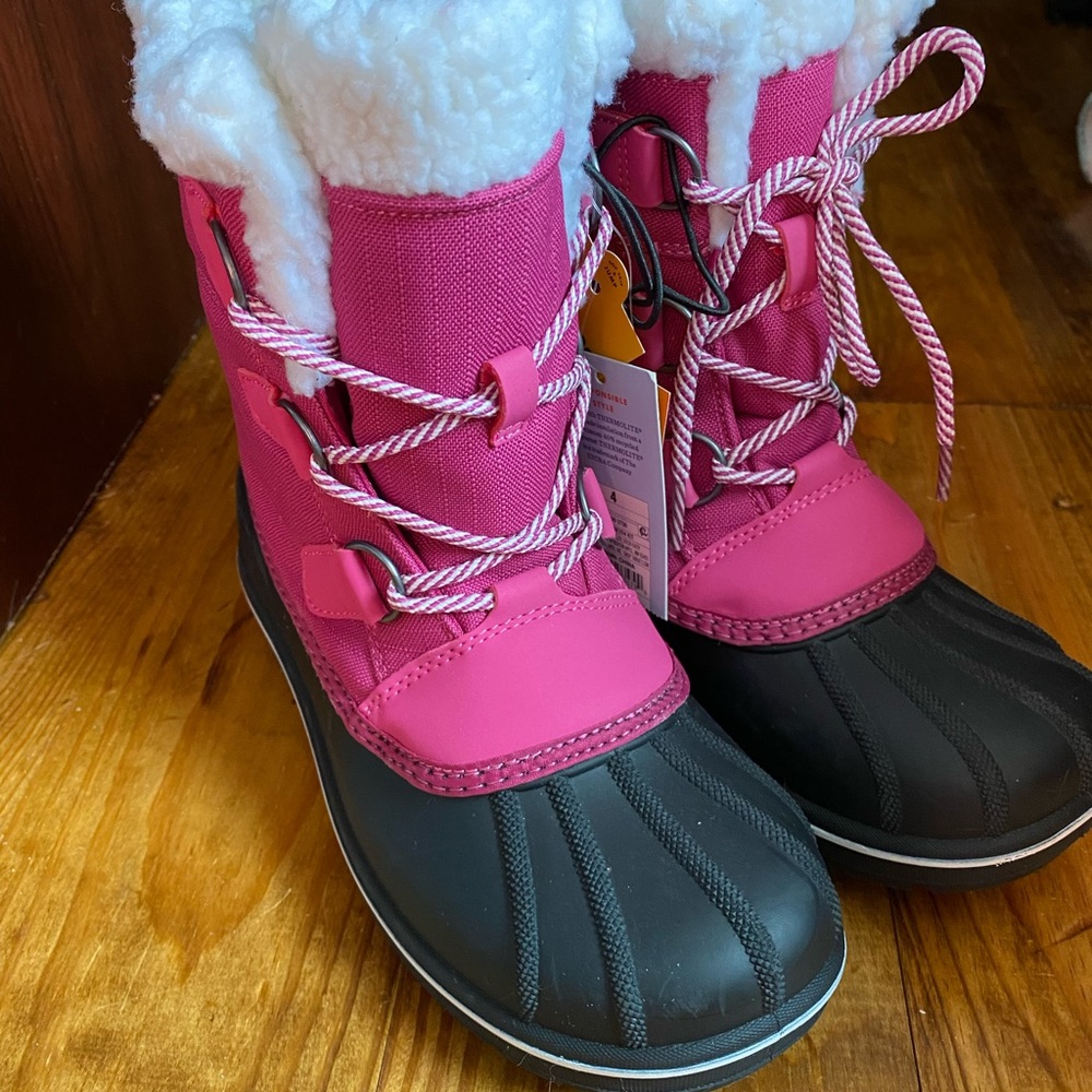 Cat & Jack™ Kids' Lace-Up Winter Boots